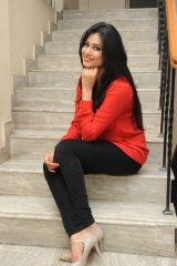 Zara at Bhai Triple Platinum Disc